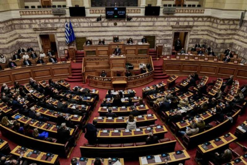 Βουλή: Καταψηφίστηκε με 156 «κατά» η πρόταση δυσπιστίας