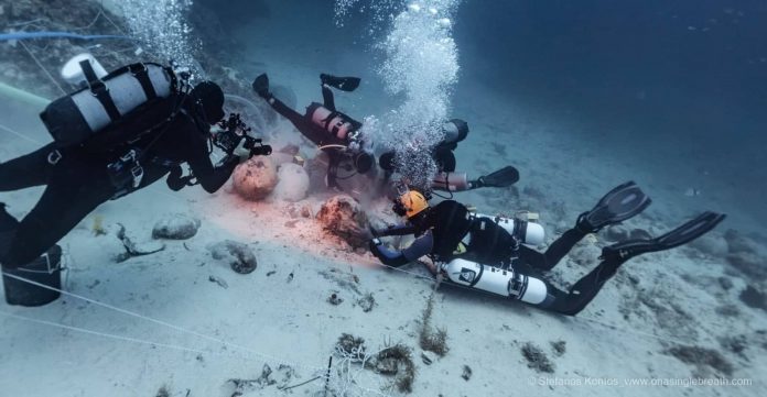 Συνεχίζεται η ενάλια αρχαιολογική έρευνα στους Φούρνους Κορσεών με πολύ σημαντικά ευρήματα